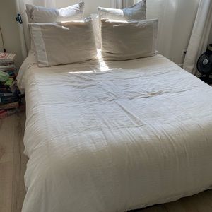 Flower dyed Alisha Anthropologie Linen Duvet Set - Queen